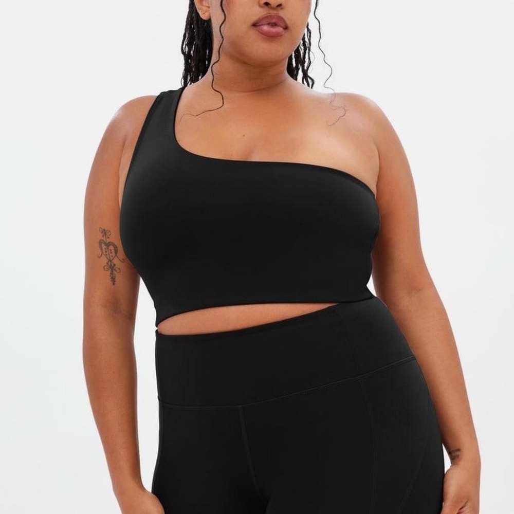 Girlfriend‎ Collective Bianca Bra Women's Size Medium Asymmetrical Yoga Athletic
